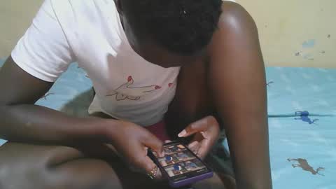 african_pussy2 online show from October 24, 9:10 am