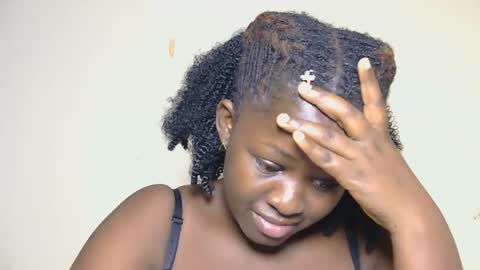 african_sluttygal online show from November 22, 4:00 am