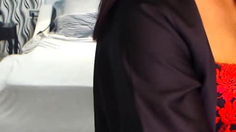 Afro online show from November 10, 3:26 pm