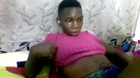 pink  and josphen online show from March 5, 8:21 am