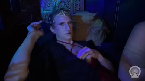 Me Myself  Irene online show from May 19, 6:31 am