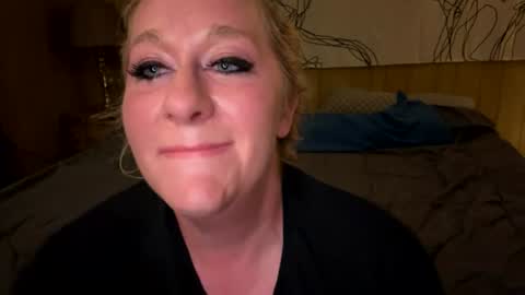 SuckUbusKitten online show from July 30, 11:16 pm