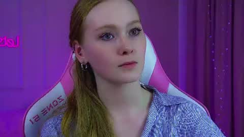 AgataFoxley online show from June 15, 2:36 am