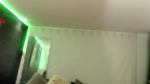 CAROLINA online show from November 22, 12:09 am