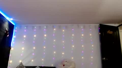 CAROLINA online show from November 1, 12:00 am