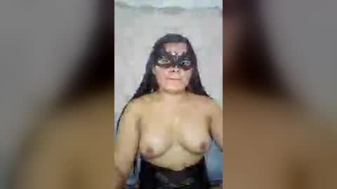agathasantoss online show from August 2, 12:23 am