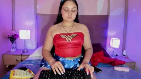 agnesrocuzzo online show from October 2, 4:44 am