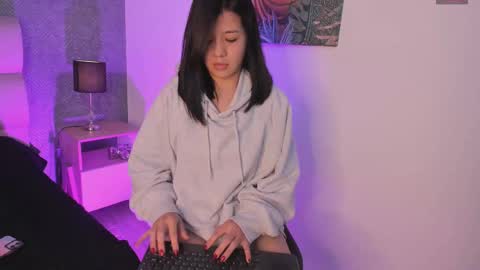 Ahmara  online show from March 7, 11:40 am