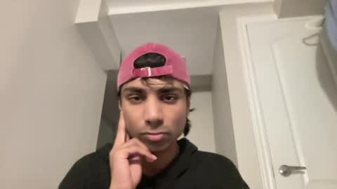 Dylan online show from April 16, 8:25 am