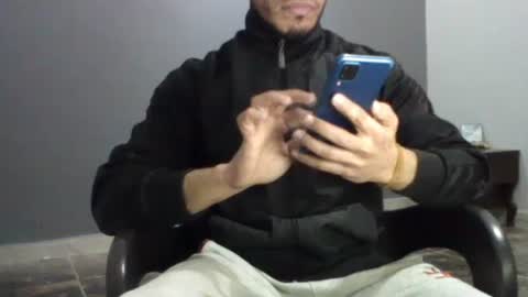 ahmedluxor1 online show from March 3, 11:35 pm