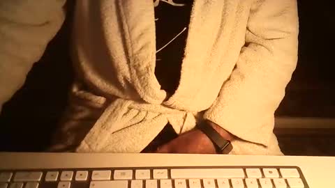 Ole online show from November 17, 8:33 pm