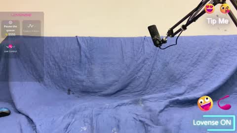 AHSLEY online show from February 24, 4:58 pm