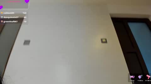 Sarah online show from March 1, 10:08 am