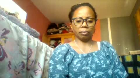 Aicha boobs online show from June 18, 12:43 pm