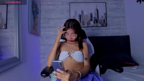 Aida online show from March 9, 11:56 pm