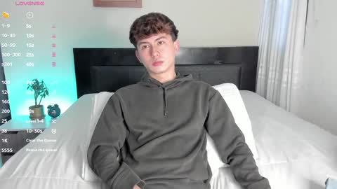 A H  online show from December 29, 10:47 pm