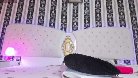 aidasina online show from September 16, 7:06 pm