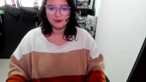 Catalina online show from December 22, 1:07 pm