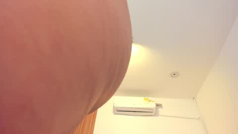 Alisson online show from October 25, 8:20 pm