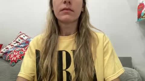 Aile online show from December 30, 3:47 am