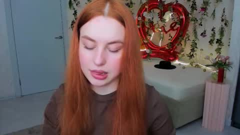 Louise online show from February 16, 7:01 pm