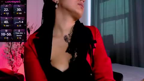 Aisha online show from April 12, 7:45 am