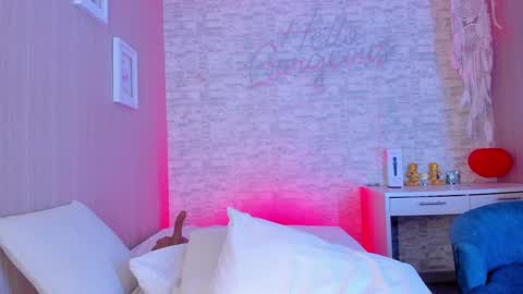 Aisha online show from February 23, 2:29 am