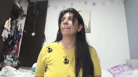 Katie   online show from December 15, 11:53 pm