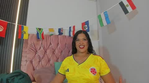 AISHA  MOORE online show from June 23, 7:42 pm