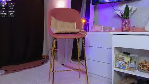Aisha online show from June 19, 5:41 pm