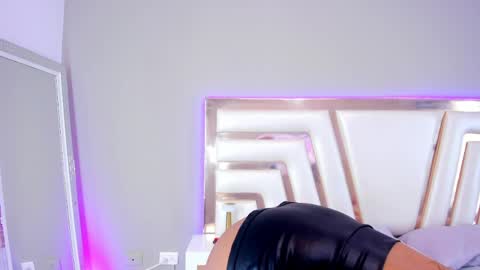 Aisha Rodgers online show from March 27, 7:59 pm