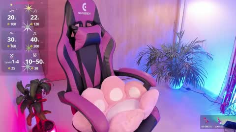 Aisha online show from February 16, 9:27 pm