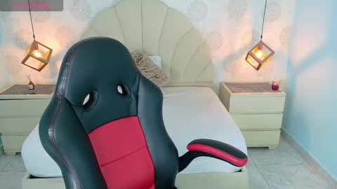 AIXA online show from March 27, 7:37 pm