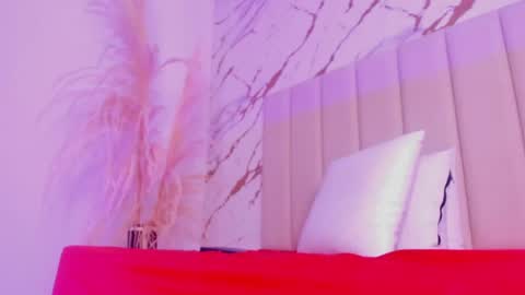 aiyla_turkmen_ online show from June 7, 2:22 pm