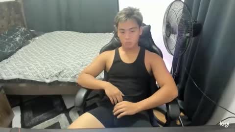 aizawa194624 online show from April 12, 11:03 am