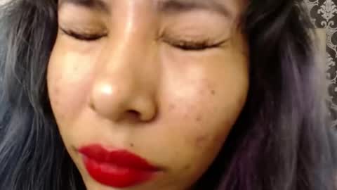 Snapshot of akane_uwu chatting on March 11, 1:05 am A K A N E  U W U online show from March 11, 1:05 am