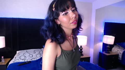 Snapshot of akane_uwu chatting on January 17, 4:04 pm A K A N E  U W U online show from January 17, 4:04 pm
