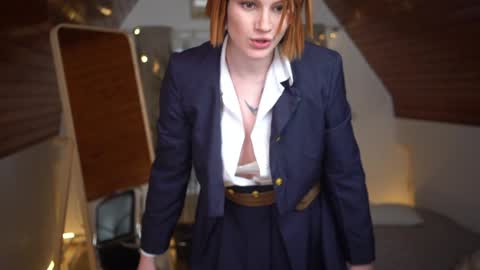 Akaneiro online show from December 13, 1:44 pm