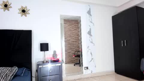 Akemi online show from February 23, 4:50 am