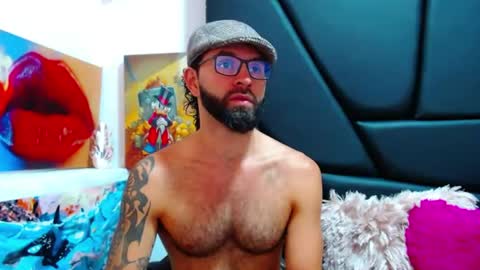 akiles online show from June 30, 11:35 pm