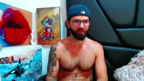 akiles online show from July 29, 11:49 pm