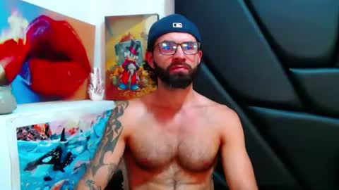 akiles online show from July 21, 11:51 pm