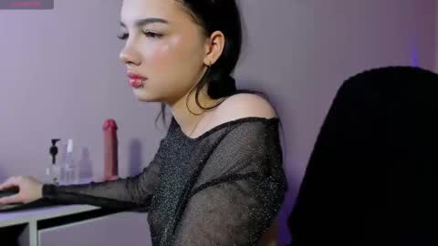  Akira please help me get my first 50 thumps up online show from September 13, 9:28 pm