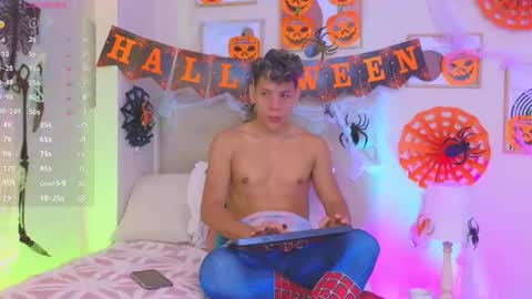 Al Fox  Miko Fortuni  online show from October 31, 12:33 am