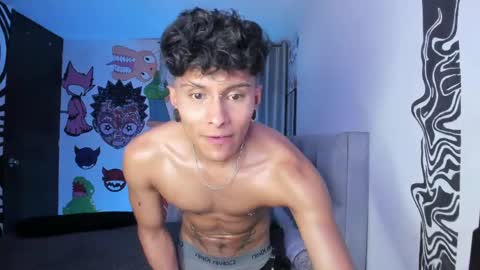 Ander uwu online show from May 4, 5:14 am