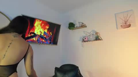   online show from June 22, 10:44 am
