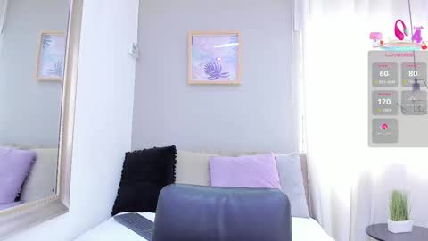     online show from September 23, 7:20 pm