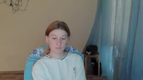 Anna online show from May 29, 8:01 am