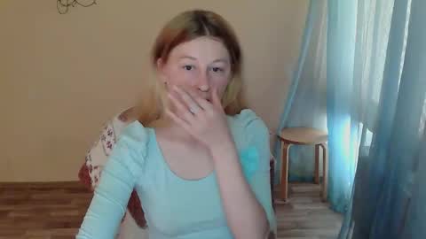 Anna online show from June 9, 11:32 am
