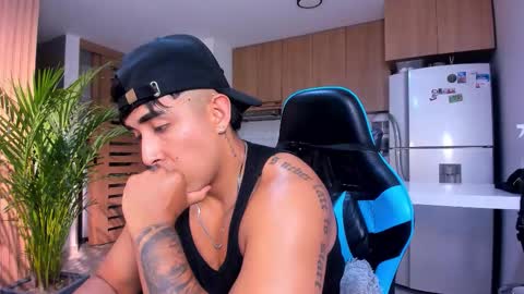 Alan greek online show from January 18, 1:36 am